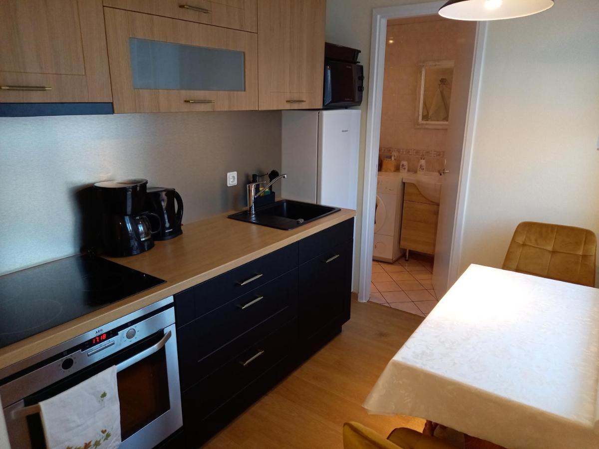 Paernu Posti Apartment Eksteriør bilde